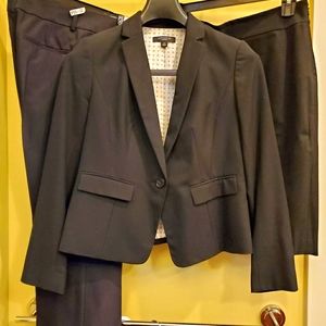 Ann Taylor Petite 3 Piece Black Suit 4 Petite